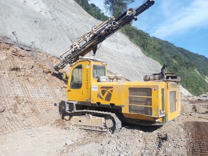 Perforadora Everdigm para anclajes en talud