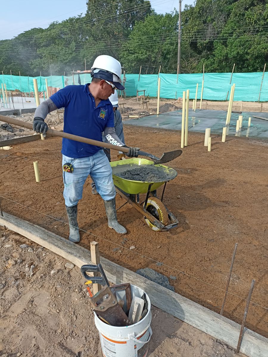 Construcción de placa de piso para vivienda